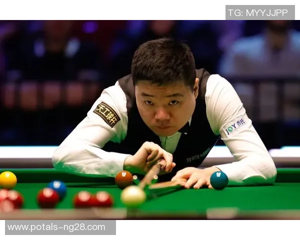 丁俊晖与大卫格雷斯巅峰对决谁将赢得斯诺克赛场的荣耀与胜利 丁俊晖与大卫格雷斯巅峰对决谁将赢得斯诺克赛场的荣耀与胜利