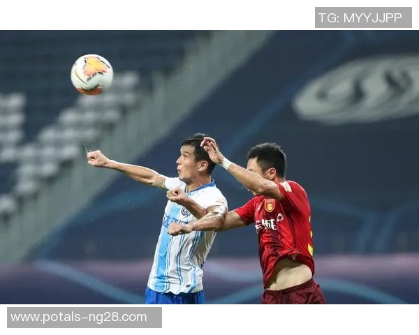 天津泰达与山东队激战正酣比分悬念引人关注 天津泰达与山东队激战正酣比分悬念引人关注